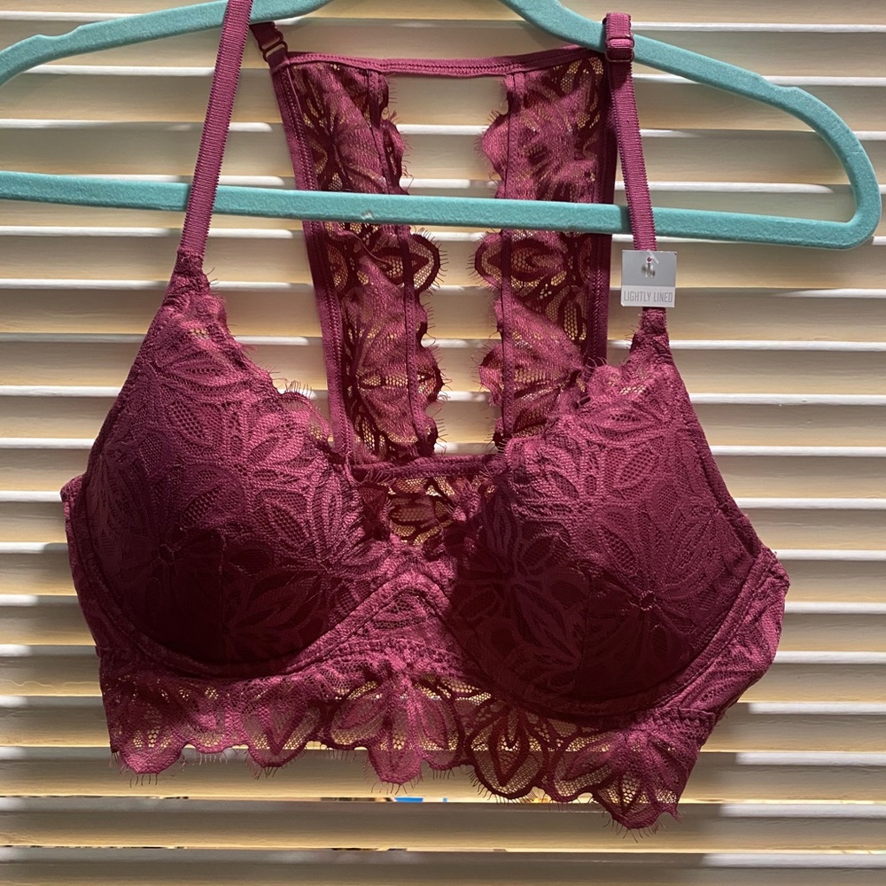 Victoria’s Secret wired bralette